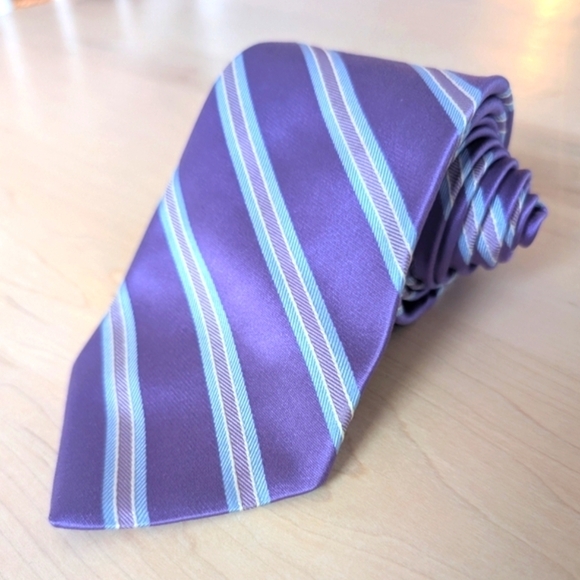 Brooks Brothers Purple and White Striped Tie - Picture 2 of 7